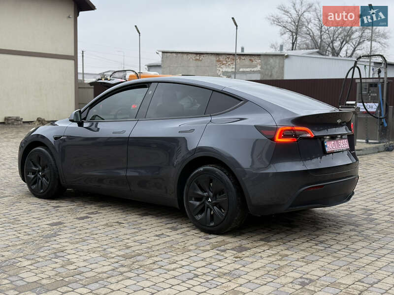 Внедорожник / Кроссовер Tesla Model Y 2023 в Тернополе