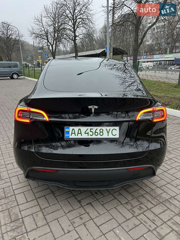 Внедорожник / Кроссовер Tesla Model Y 2022 в Киеве