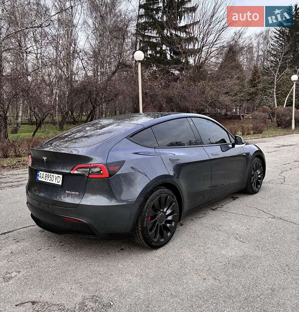 Внедорожник / Кроссовер Tesla Model Y 2022 в Киеве фото 7 Внедорожник / Кроссовер Tesla Model Y 2022 в Киеве