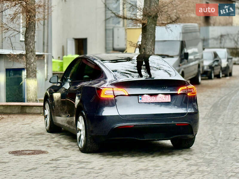 Внедорожник / Кроссовер Tesla Model Y 2023 в Тернополе фото 32 Внедорожник / Кроссовер Tesla Model Y 2023 в Тернополе