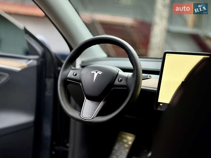 Внедорожник / Кроссовер Tesla Model Y 2023 в Тернополе фото 59 Внедорожник / Кроссовер Tesla Model Y 2023 в Тернополе