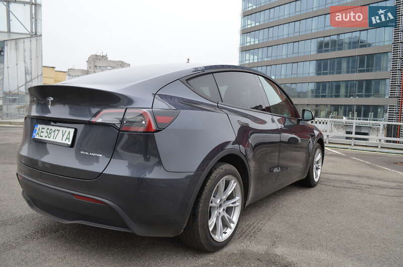 Позашляховик / Кросовер Tesla Model Y 2024 в Дніпрі фото 8 Позашляховик / Кросовер Tesla Model Y 2024 в Дніпрі
