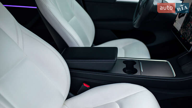 Внедорожник / Кроссовер Tesla Model Y 2020 в Черновцах фото 49 Внедорожник / Кроссовер Tesla Model Y 2020 в Черновцах