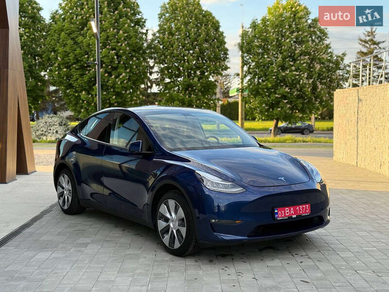 Tesla Model Y 2021 Tesla Model Y 2021
