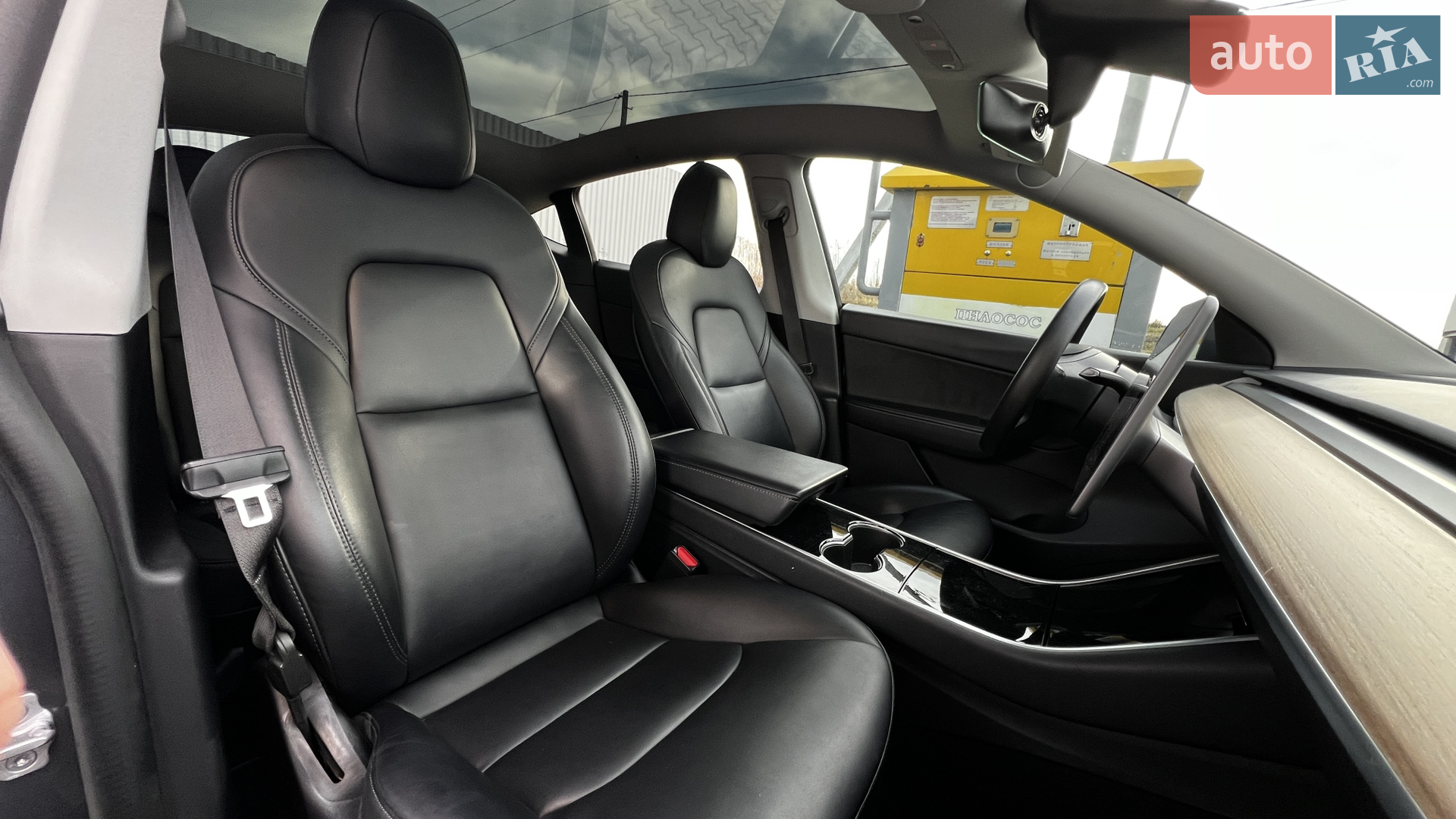 2020 Tesla Model Y - мініатюра 15