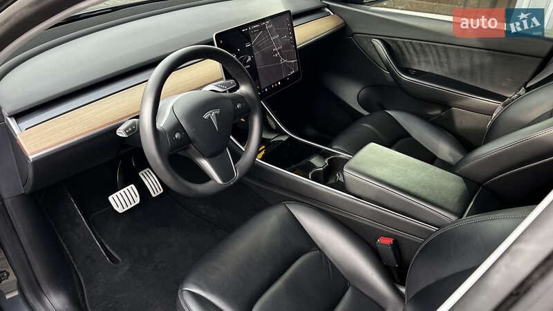 Позашляховик / Кросовер Tesla Model Y 2020 в Луцьку фото 19 Позашляховик / Кросовер Tesla Model Y 2020 в Луцьку