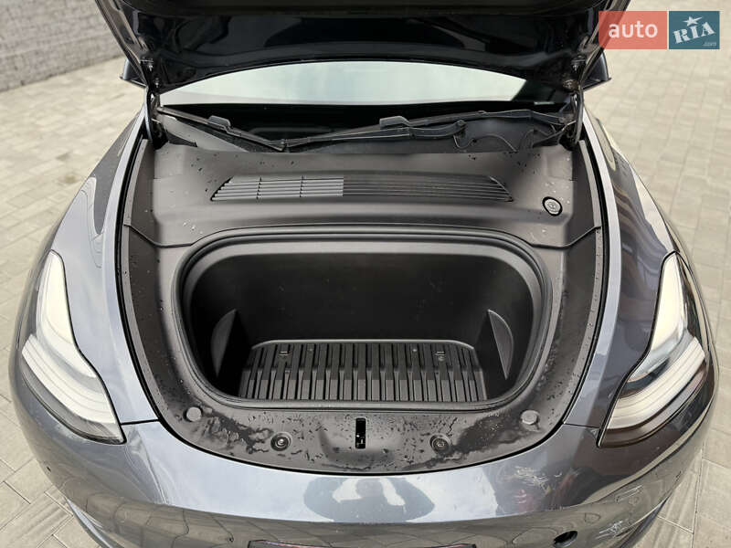 Позашляховик / Кросовер Tesla Model Y 2020 в Луцьку фото 20 Позашляховик / Кросовер Tesla Model Y 2020 в Луцьку