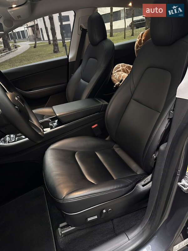 Внедорожник / Кроссовер Tesla Model Y 2020 в Броварах фото 20 Внедорожник / Кроссовер Tesla Model Y 2020 в Броварах