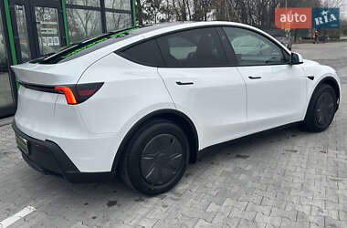 Позашляховик / Кросовер Tesla Model Y 2025 в Києві