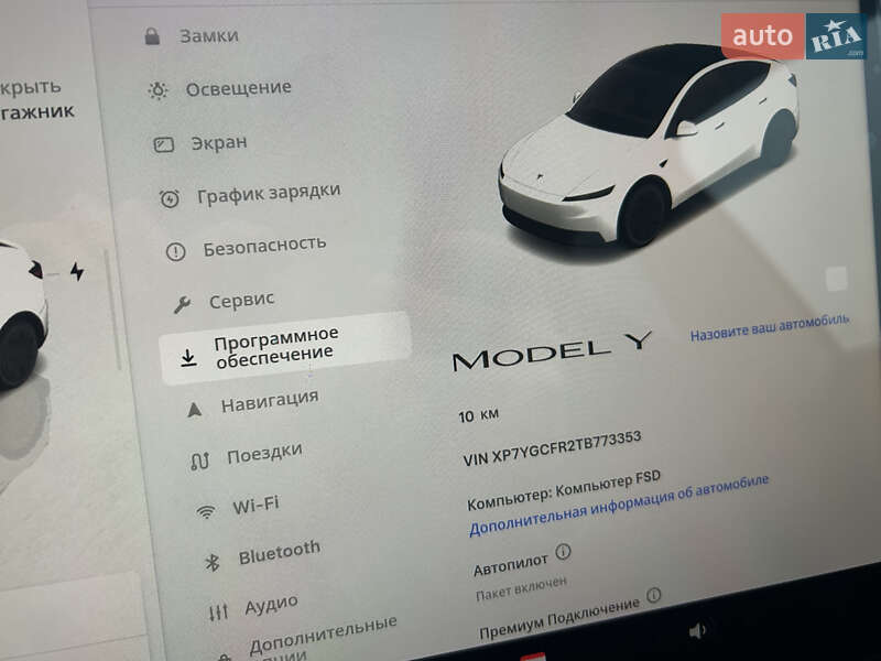 Внедорожник / Кроссовер Tesla Model Y 2025 в Киеве