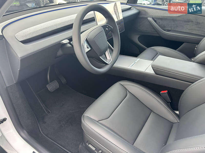 Внедорожник / Кроссовер Tesla Model Y 2025 в Киеве фото 5 Внедорожник / Кроссовер Tesla Model Y 2025 в Киеве