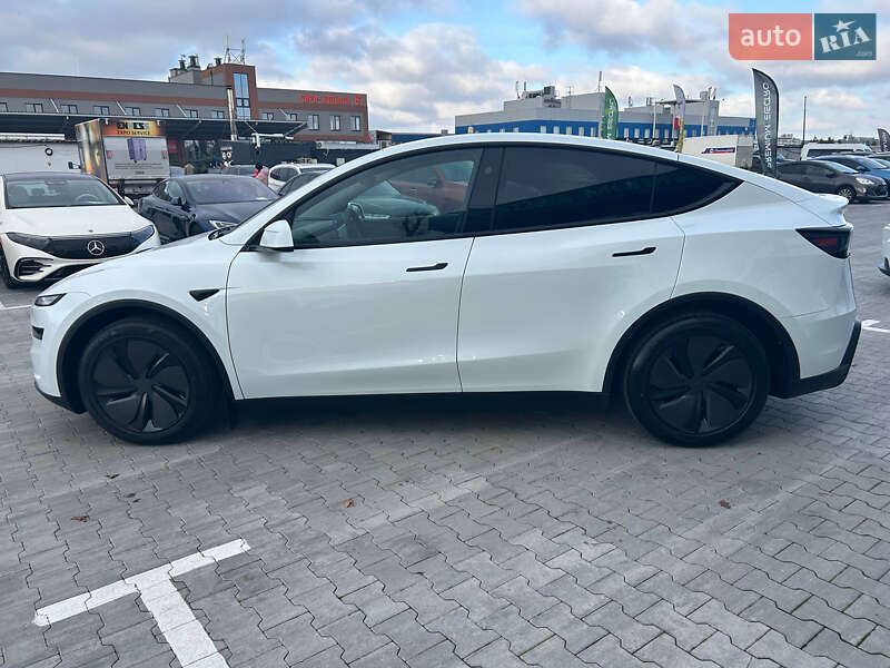 Внедорожник / Кроссовер Tesla Model Y 2025 в Киеве фото 7 Внедорожник / Кроссовер Tesla Model Y 2025 в Киеве