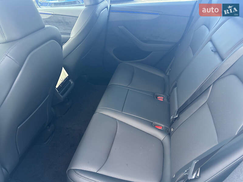 Внедорожник / Кроссовер Tesla Model Y 2025 в Киеве фото 22 Внедорожник / Кроссовер Tesla Model Y 2025 в Киеве