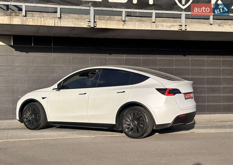 Внедорожник / Кроссовер Tesla Model Y 2023 в Киеве фото 9 Внедорожник / Кроссовер Tesla Model Y 2023 в Киеве