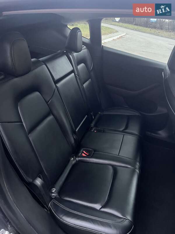 Внедорожник / Кроссовер Tesla Model Y 2021 в Остроге фото 20 Внедорожник / Кроссовер Tesla Model Y 2021 в Остроге