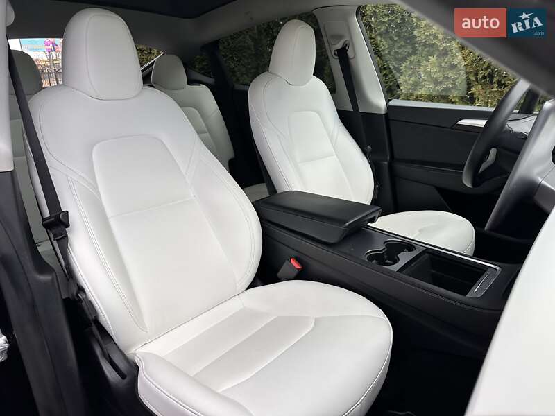 Внедорожник / Кроссовер Tesla Model Y 2023 в Киеве фото 18 Внедорожник / Кроссовер Tesla Model Y 2023 в Киеве