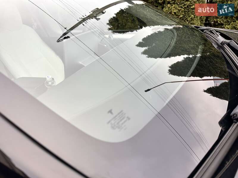 Внедорожник / Кроссовер Tesla Model Y 2023 в Киеве фото 36 Внедорожник / Кроссовер Tesla Model Y 2023 в Киеве