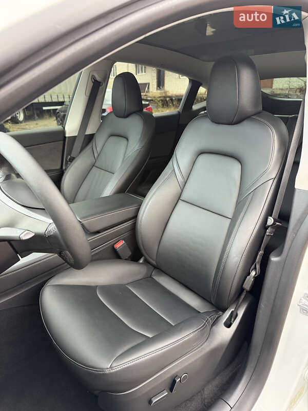 Внедорожник / Кроссовер Tesla Model Y 2022 в Луцке фото 48 Внедорожник / Кроссовер Tesla Model Y 2022 в Луцке