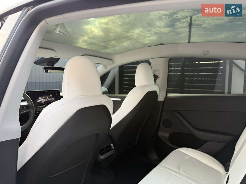 Внедорожник / Кроссовер Tesla Model Y 2023 в Стрые фото 44 Внедорожник / Кроссовер Tesla Model Y 2023 в Стрые