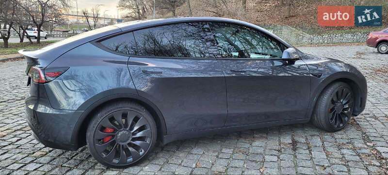 Внедорожник / Кроссовер Tesla Model Y 2022 в Киеве фото 14 Внедорожник / Кроссовер Tesla Model Y 2022 в Киеве