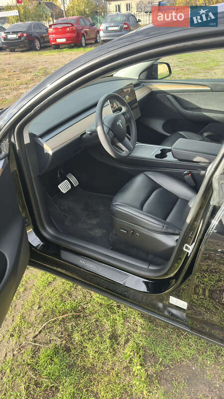 Внедорожник / Кроссовер Tesla Model Y 2023 в Смеле