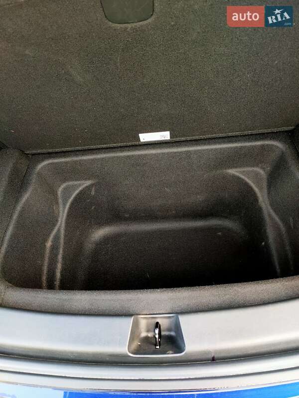 Внедорожник / Кроссовер Tesla Model Y 2022 в Кременчуге фото 14 Внедорожник / Кроссовер Tesla Model Y 2022 в Кременчуге