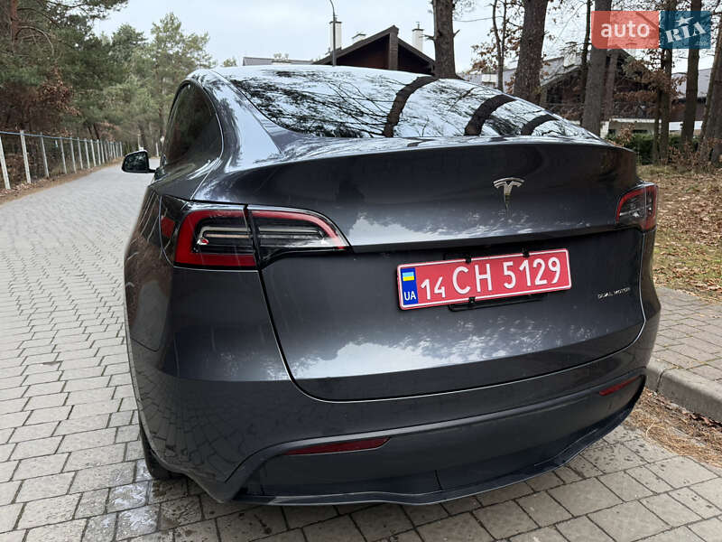 Внедорожник / Кроссовер Tesla Model Y 2023 в Львове