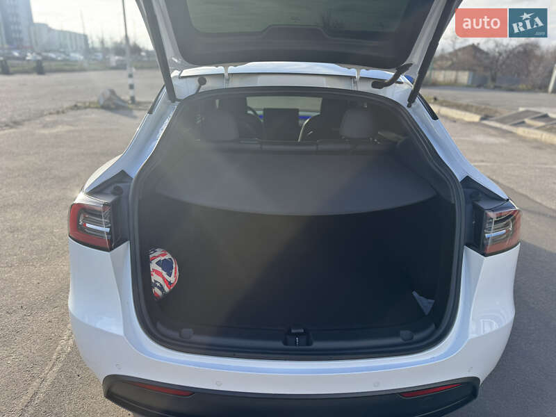 Внедорожник / Кроссовер Tesla Model Y 2022 в Харькове фото 18 Внедорожник / Кроссовер Tesla Model Y 2022 в Харькове