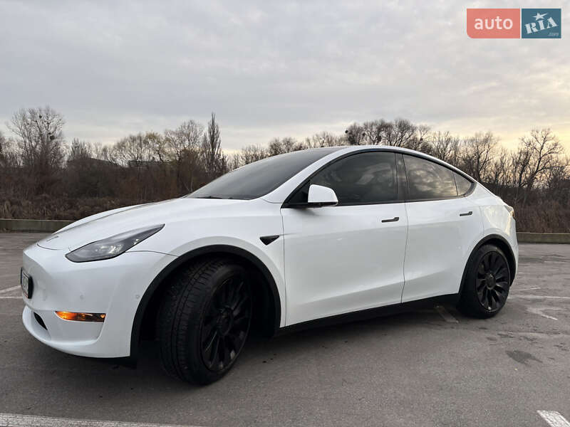 Внедорожник / Кроссовер Tesla Model Y 2022 в Киеве фото 11 Внедорожник / Кроссовер Tesla Model Y 2022 в Киеве
