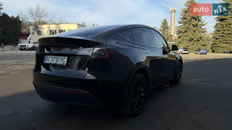 Внедорожник / Кроссовер Tesla Model Y 2024 в Львове фото 4 Внедорожник / Кроссовер Tesla Model Y 2024 в Львове
