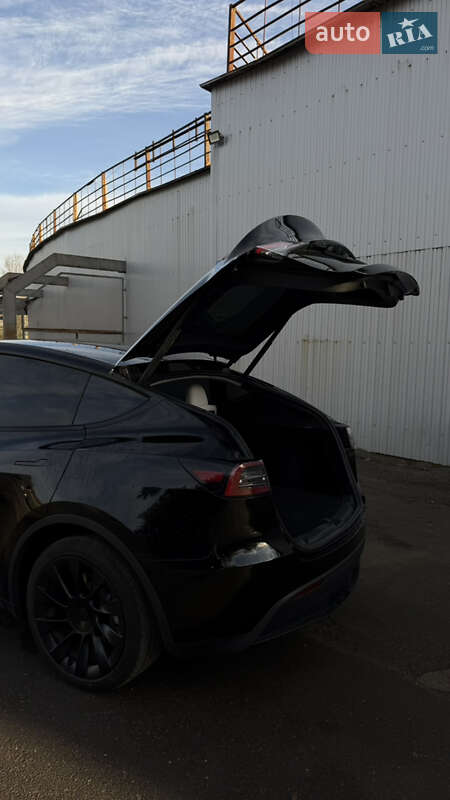 Внедорожник / Кроссовер Tesla Model Y 2024 в Львове фото 9 Внедорожник / Кроссовер Tesla Model Y 2024 в Львове