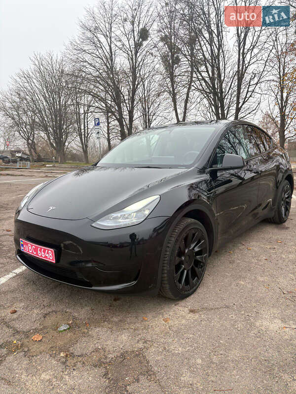 Tesla Model Y 2023 Tesla Model Y 2023