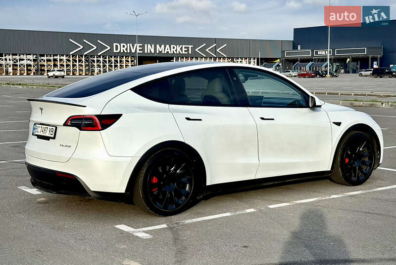Внедорожник / Кроссовер Tesla Model Y 2023 в Днепре фото 9 Внедорожник / Кроссовер Tesla Model Y 2023 в Днепре