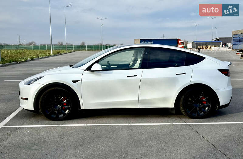 Внедорожник / Кроссовер Tesla Model Y 2023 в Днепре фото 28 Внедорожник / Кроссовер Tesla Model Y 2023 в Днепре