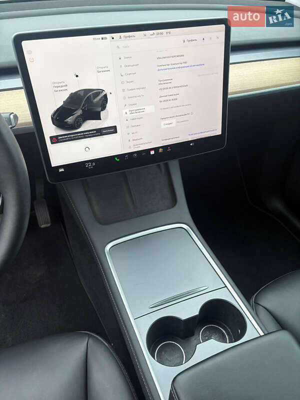 Внедорожник / Кроссовер Tesla Model Y 2023 в Ровно