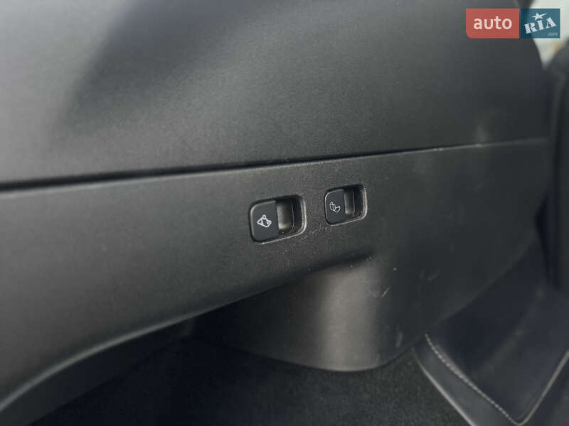 Внедорожник / Кроссовер Tesla Model Y 2021 в Житомире