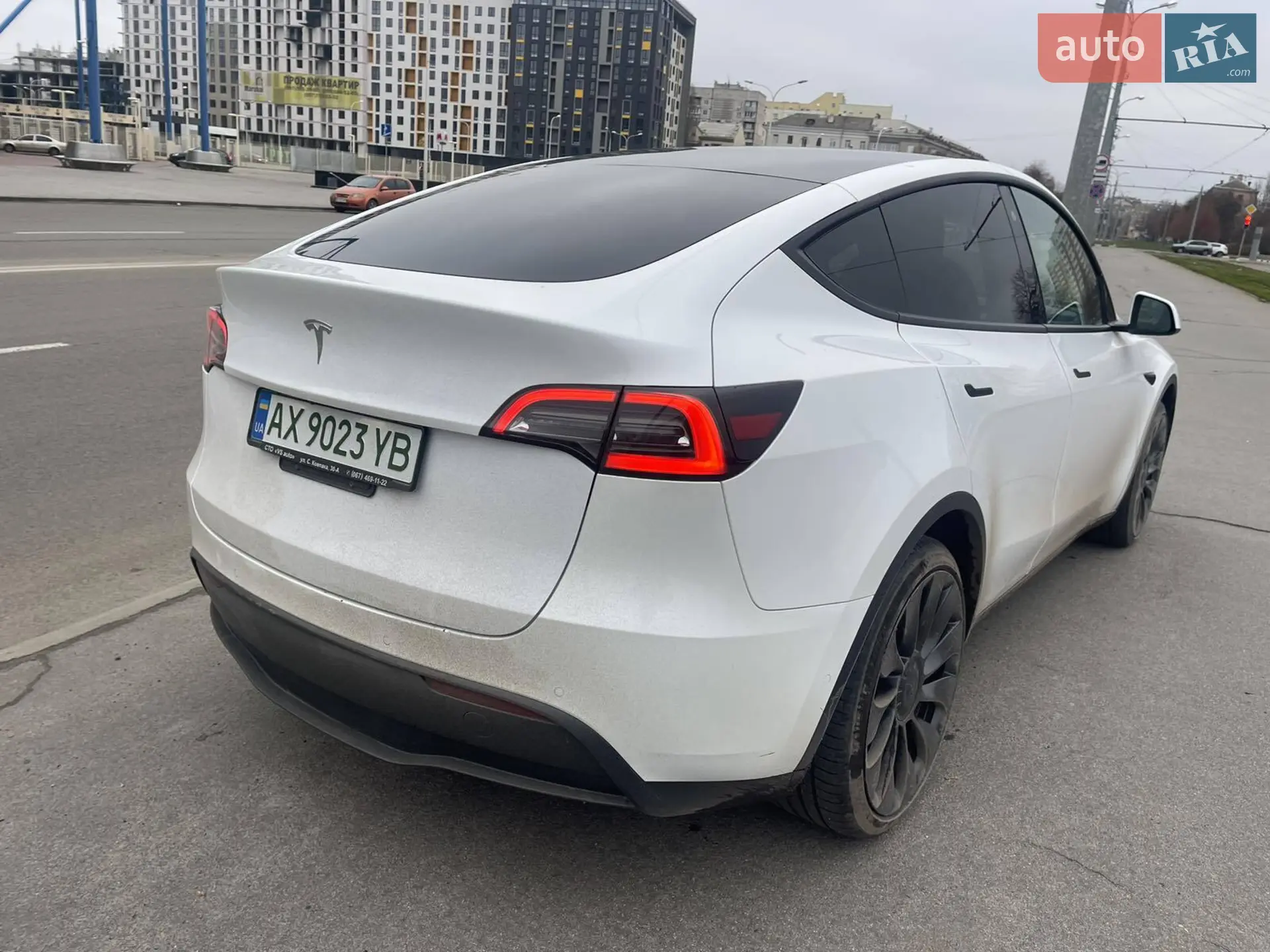 2021 Tesla Model Y - мініатюра 4