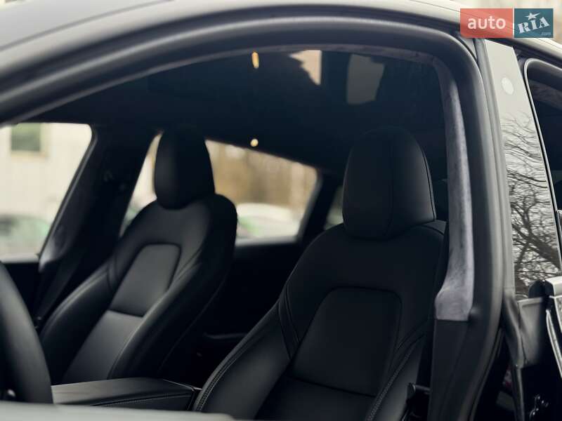 Внедорожник / Кроссовер Tesla Model Y 2023 в Киеве фото 14 Внедорожник / Кроссовер Tesla Model Y 2023 в Киеве