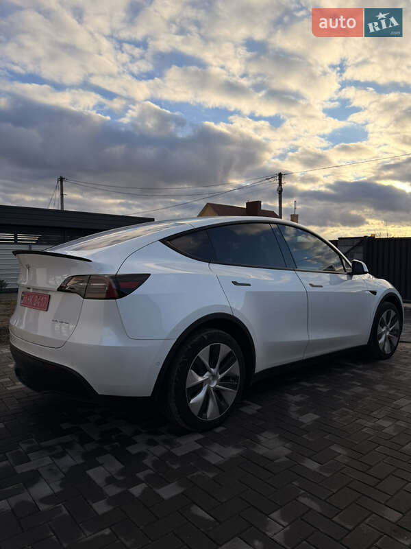 Внедорожник / Кроссовер Tesla Model Y 2022 в Луцке