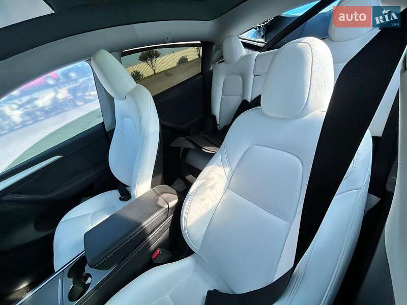 Внедорожник / Кроссовер Tesla Model Y 2024 в Луцке фото 24 Внедорожник / Кроссовер Tesla Model Y 2024 в Луцке