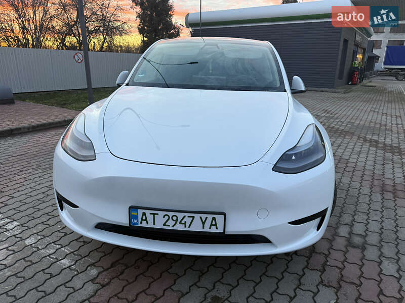 Внедорожник / Кроссовер Tesla Model Y 2023 в Снятине
