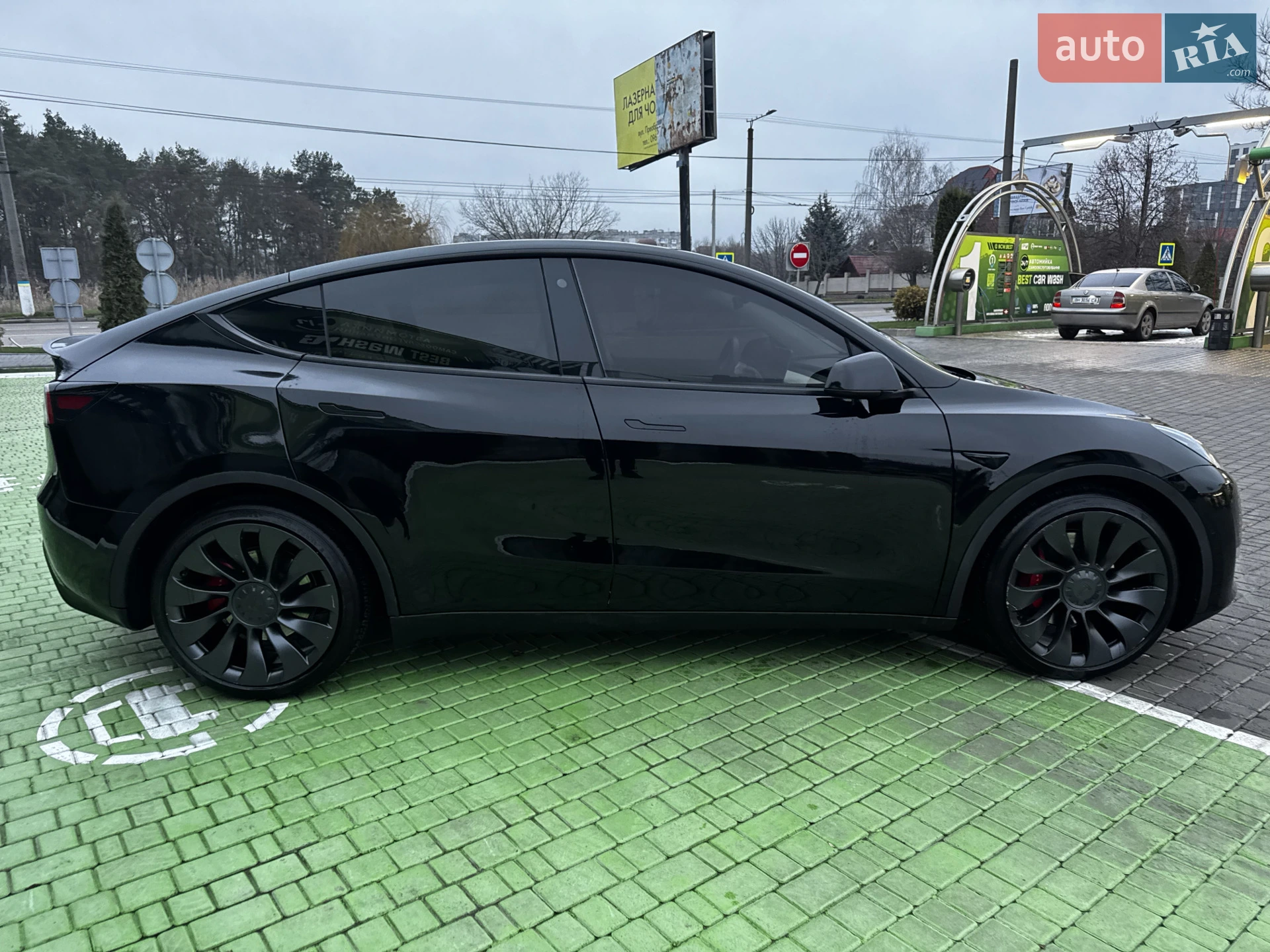 2021 Tesla Model Y - мініатюра 10