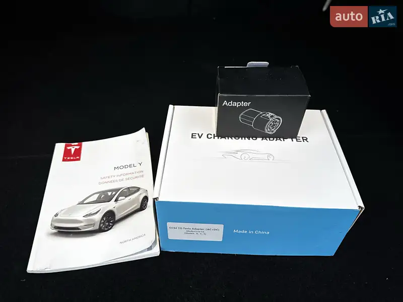Внедорожник / Кроссовер Tesla Model Y 2022 в Киеве документ