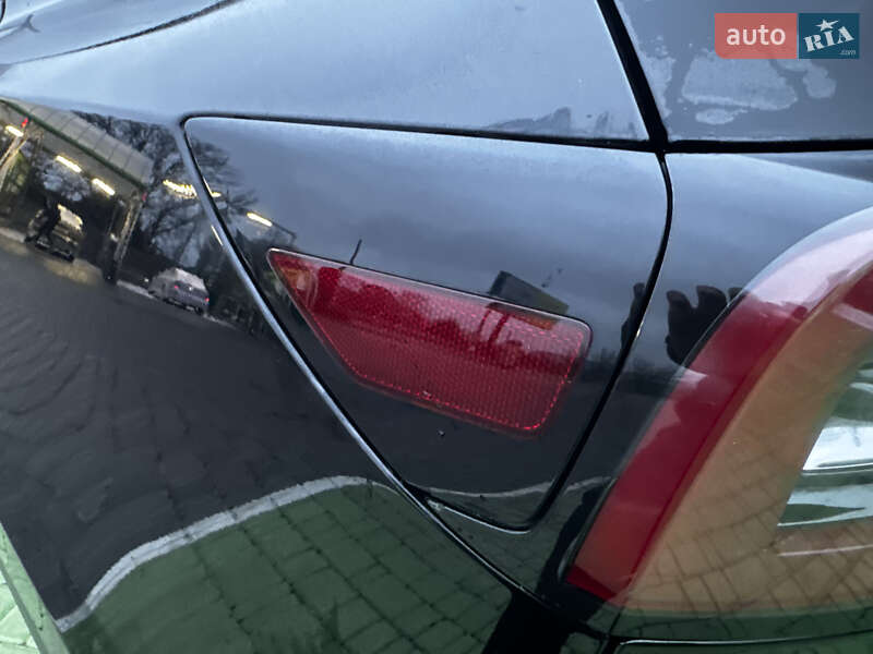 Внедорожник / Кроссовер Tesla Model Y 2022 в Киеве