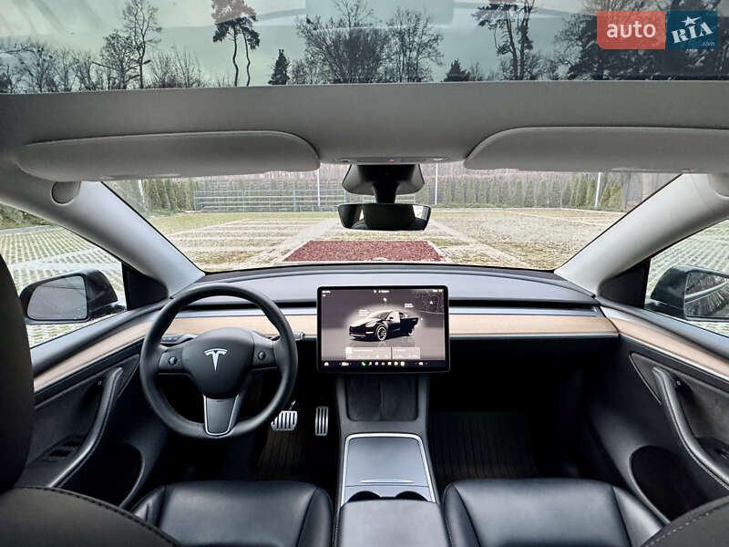 Внедорожник / Кроссовер Tesla Model Y 2023 в Харькове