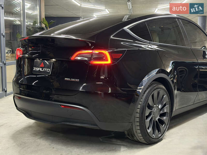 Внедорожник / Кроссовер Tesla Model Y 2021 в Одессе
