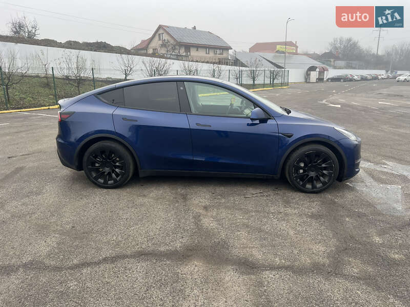 Внедорожник / Кроссовер Tesla Model Y 2021 в Ужгороде фото 29 Внедорожник / Кроссовер Tesla Model Y 2021 в Ужгороде