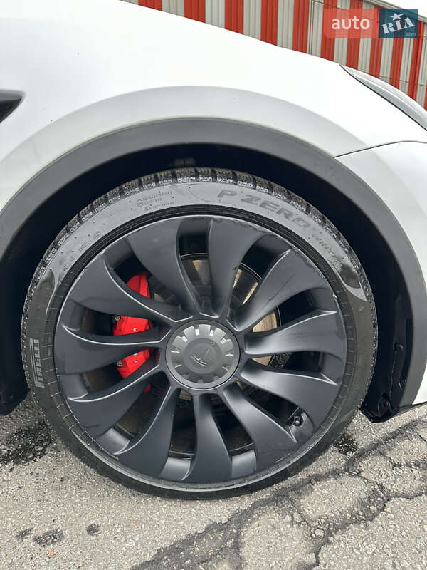 Внедорожник / Кроссовер Tesla Model Y 2020 в Харькове фото 18 Внедорожник / Кроссовер Tesla Model Y 2020 в Харькове