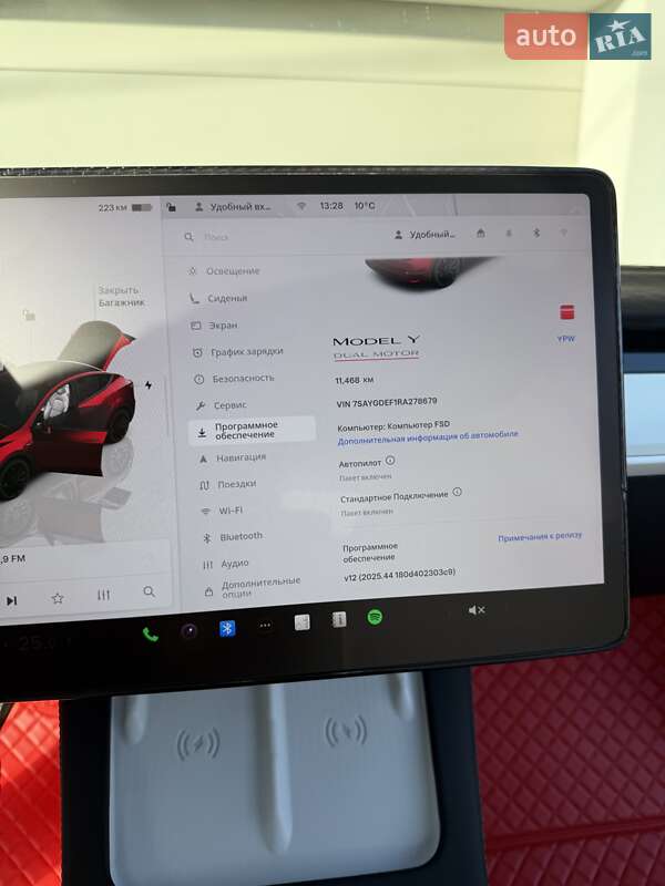 Внедорожник / Кроссовер Tesla Model Y 2024 в Львове фото 16 Внедорожник / Кроссовер Tesla Model Y 2024 в Львове