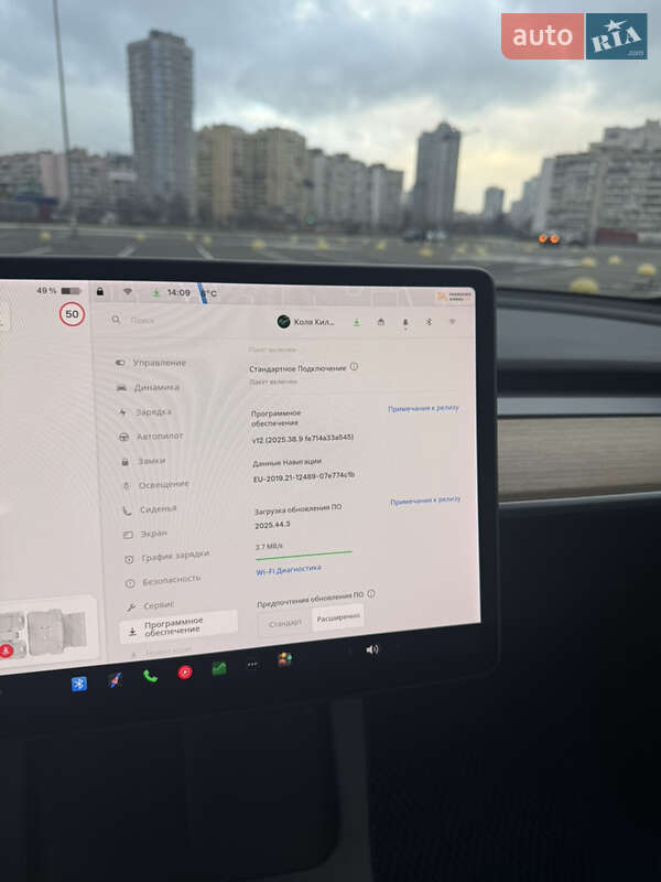 Внедорожник / Кроссовер Tesla Model Y 2021 в Киеве